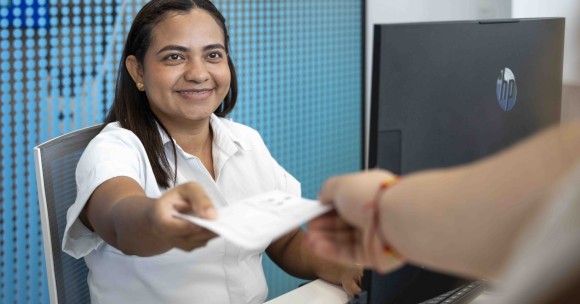 Funcionaria Cámara de Comercio