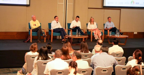 Cámara de Comercio y Consejo Gremial impulsan agenda energética del Caribe